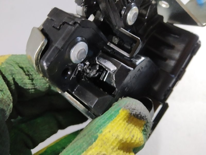 замок багажника, 2650 рублей, Санкт-Петербург