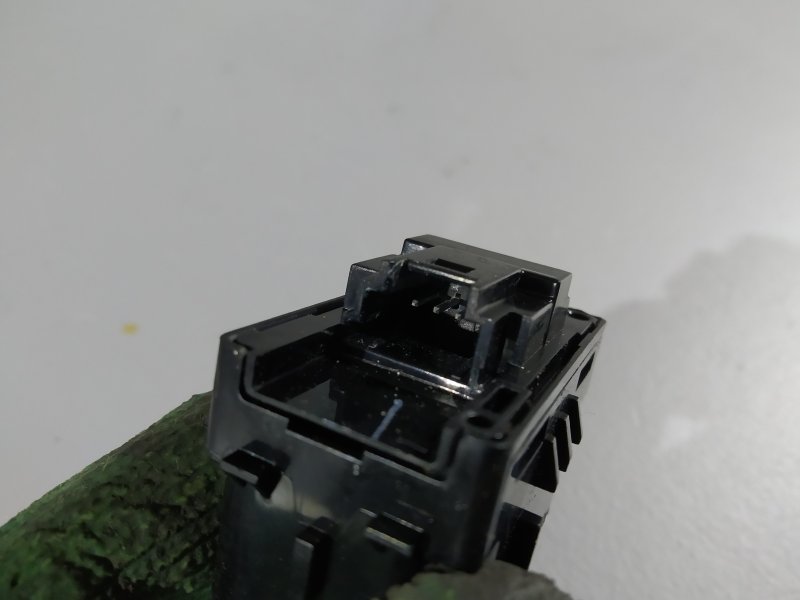 кнопка крышки багажника, 2150 рублей, Санкт-Петербург