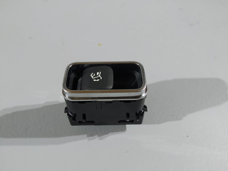 кнопка крышки багажника, 2150 рублей, Санкт-Петербург