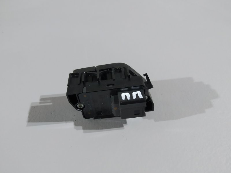 кнопка центрального замка, 640 рублей, Санкт-Петербург