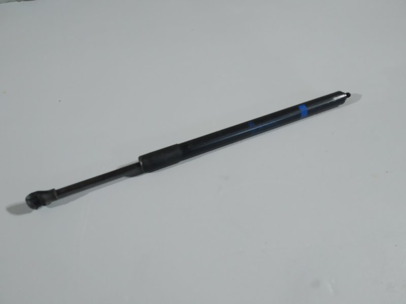 амортизатор капота, 5605 рублей, Санкт-Петербург