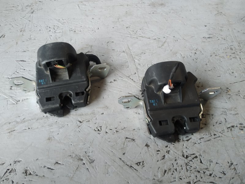 замок сиденья, 1245 рублей, Санкт-Петербург