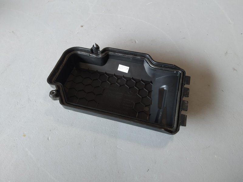 крышка блока предохранителей, 1895 рублей, Санкт-Петербург