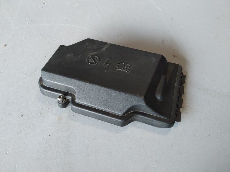 крышка блока предохранителей, 1895 рублей, Санкт-Петербург