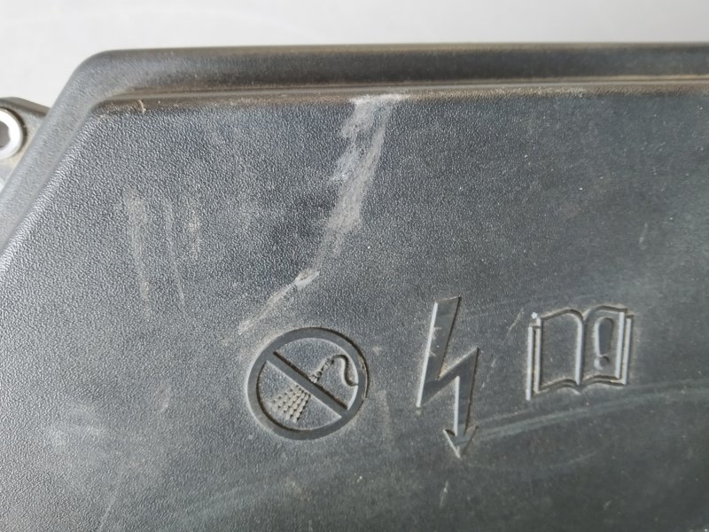 крышка блока предохранителей, 1895 рублей, Санкт-Петербург