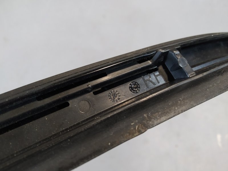 молдинг лобового стекла, 3775 рублей, Санкт-Петербург