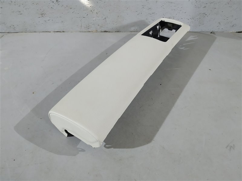 Накладка на торпедо, 18920 рублей, Санкт-Петербург