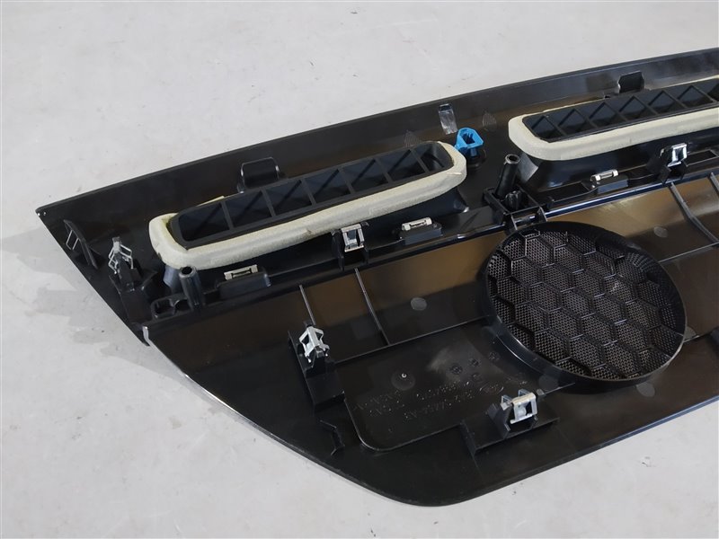 Накладка на торпедо, 2360 рублей, Санкт-Петербург