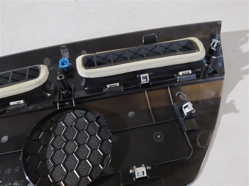 Накладка на торпедо, 2360 рублей, Санкт-Петербург