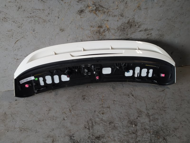 спойлер, 14855 рублей, Санкт-Петербург