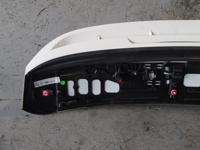 спойлер, 14855 рублей, Санкт-Петербург