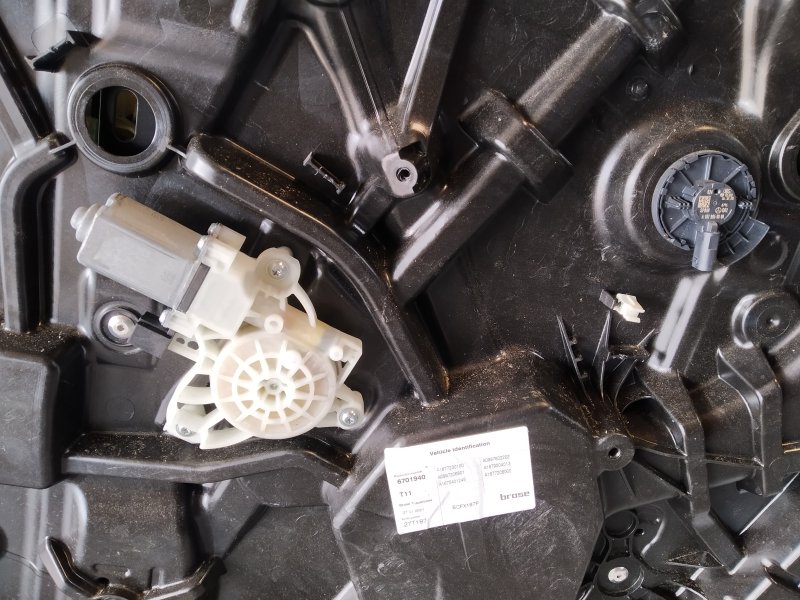 стеклоподъемник, 4530 рублей, Санкт-Петербург