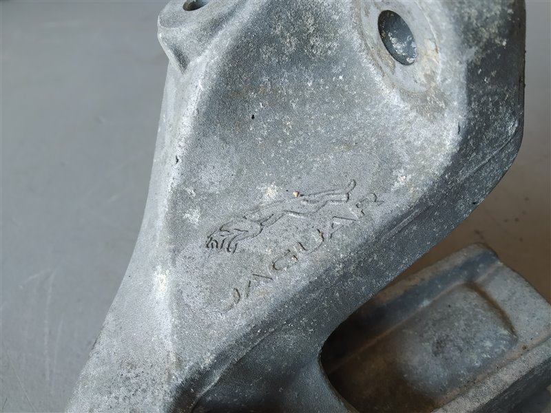 кронштейн двигателя, 6110 рублей, Санкт-Петербург