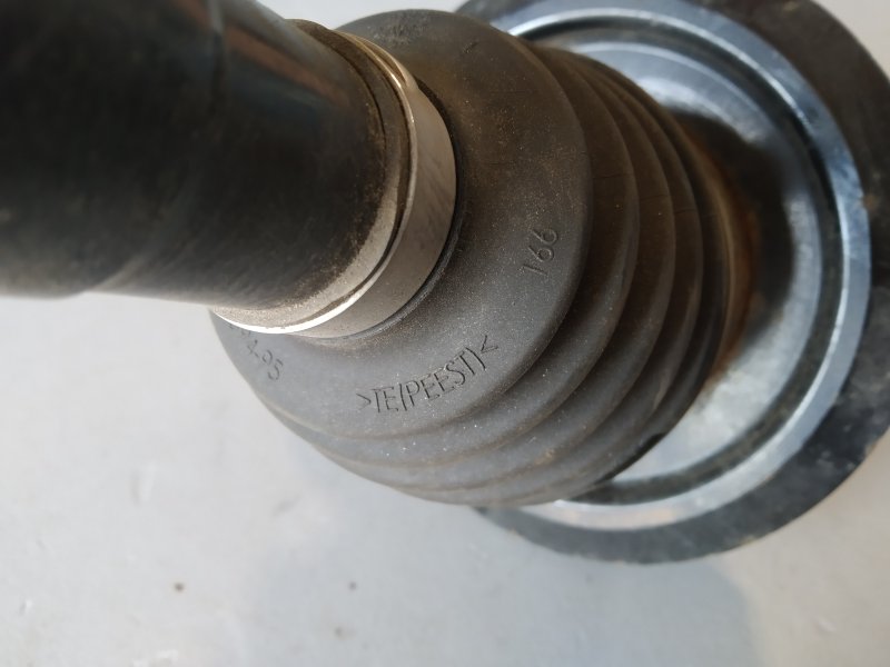 полуось, 18525 рублей, Санкт-Петербург