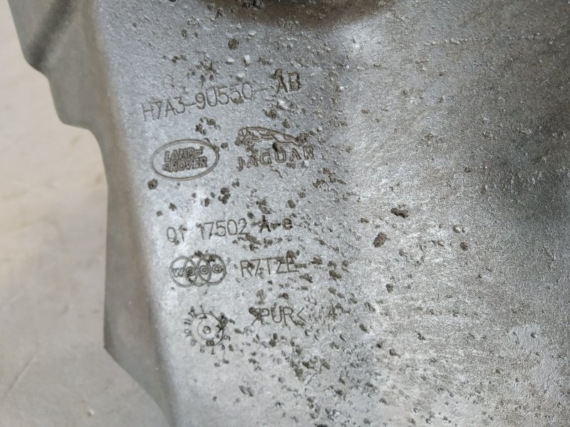 крышка двигателя, 4225 рублей, Санкт-Петербург