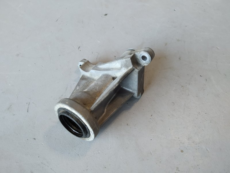 кронштейн, 3130 рублей, Санкт-Петербург