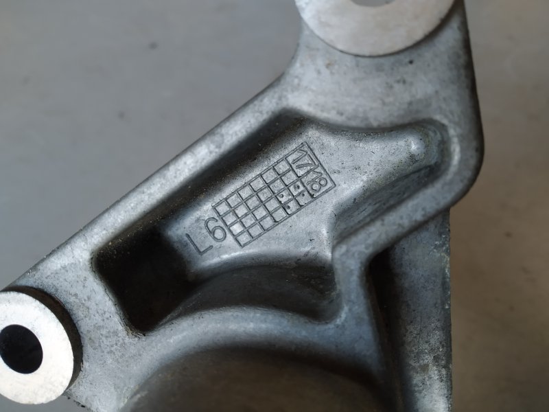 кронштейн, 3130 рублей, Санкт-Петербург