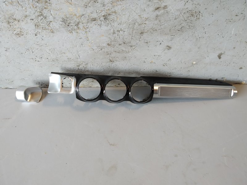 Накладка на торпедо, 10010 рублей, Санкт-Петербург