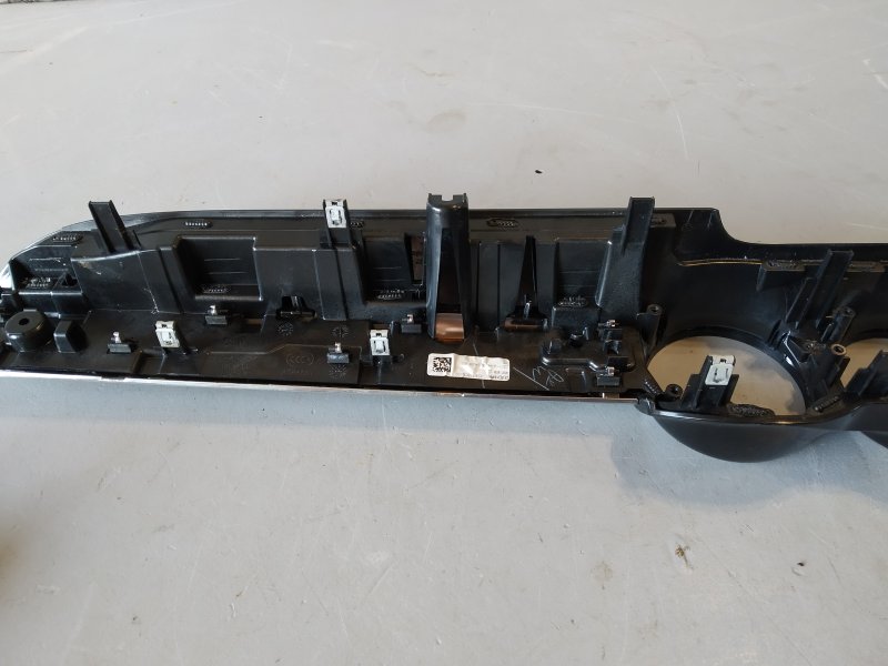 Накладка на торпедо, 10010 рублей, Санкт-Петербург