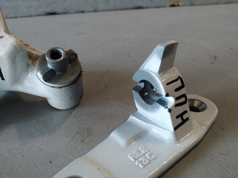 петля двери, 7100 рублей, Санкт-Петербург