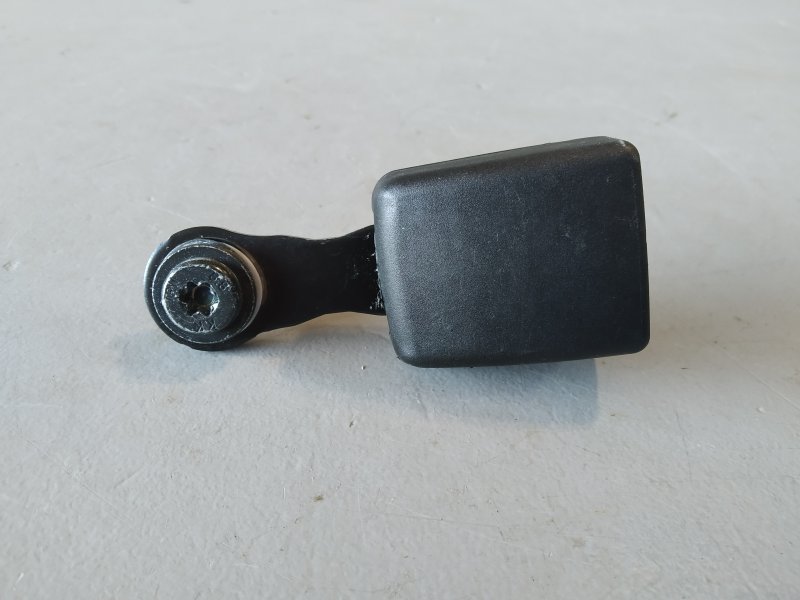 замок ремня безопасности, 2425 рублей, Санкт-Петербург