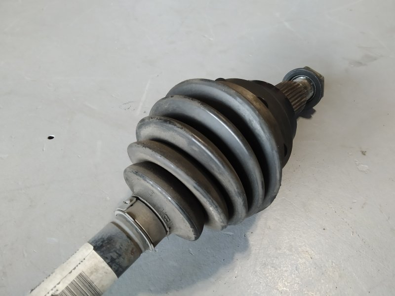 полуось, 12840 рублей, Санкт-Петербург