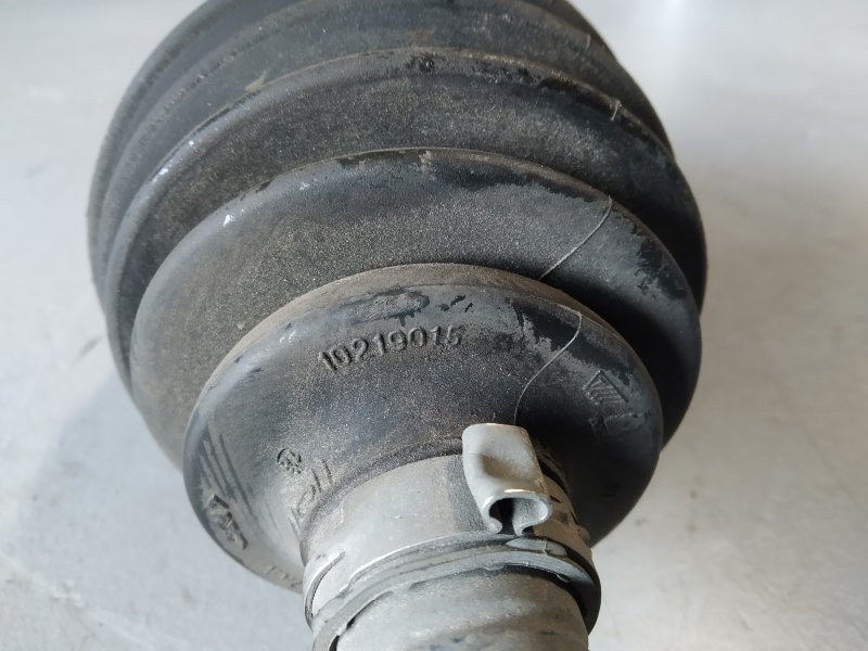 полуось, 12840 рублей, Санкт-Петербург