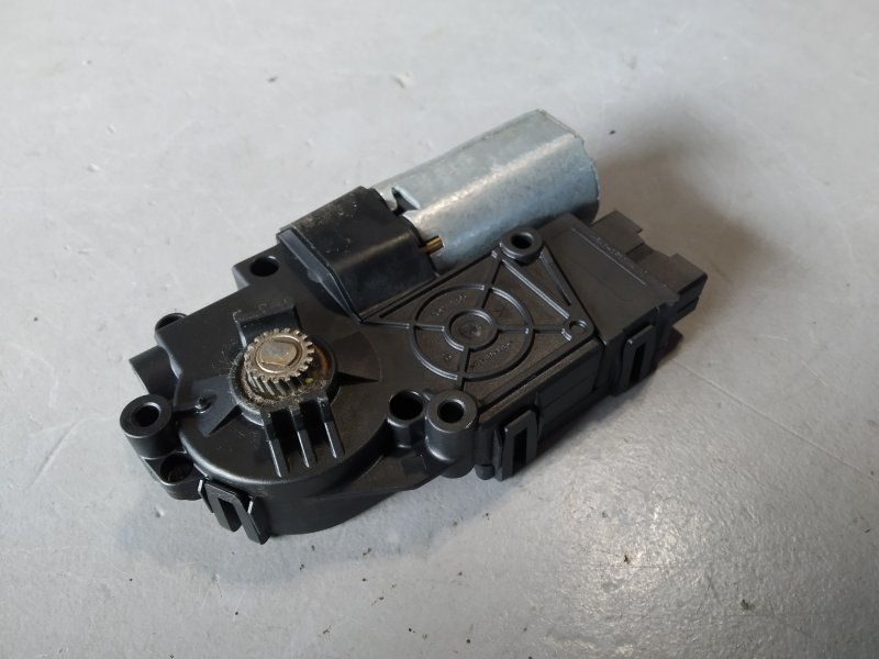 моторчик люка, 3775 рублей, Санкт-Петербург