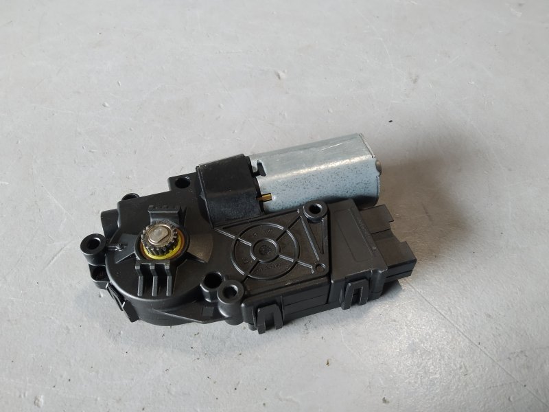 моторчик люка, 3845 рублей, Санкт-Петербург