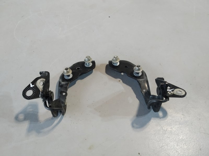 петля багажника, 5340 рублей, Санкт-Петербург