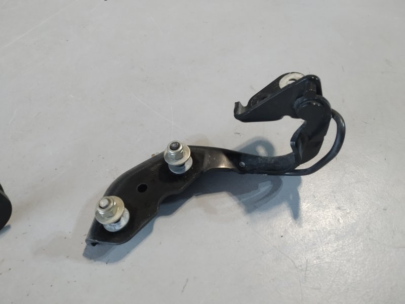 петля багажника, 5340 рублей, Санкт-Петербург