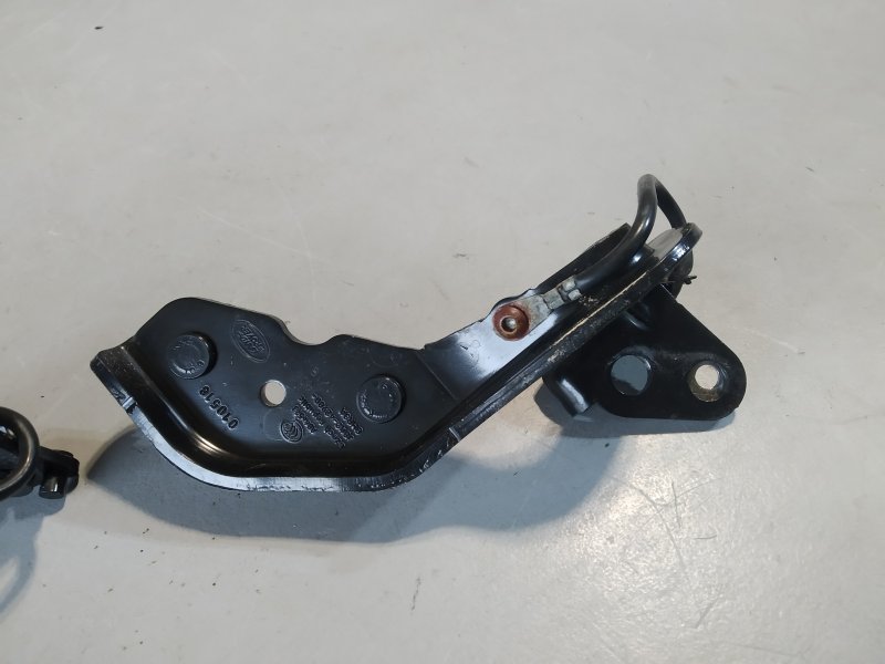 петля багажника, 5340 рублей, Санкт-Петербург