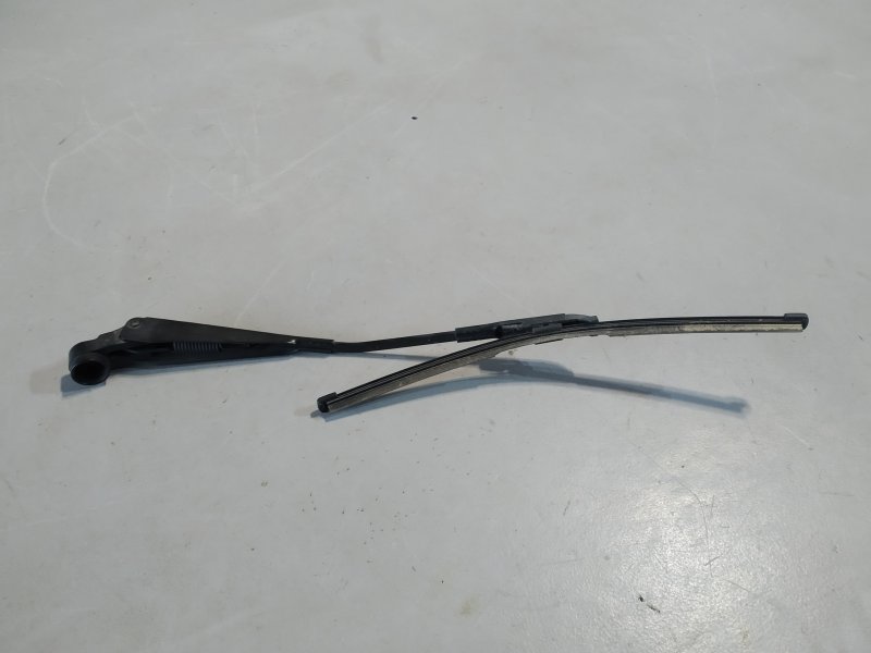 поводок стеклоочистителя, 1720 рублей, Санкт-Петербург