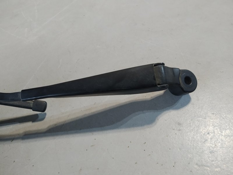 поводок стеклоочистителя, 1720 рублей, Санкт-Петербург