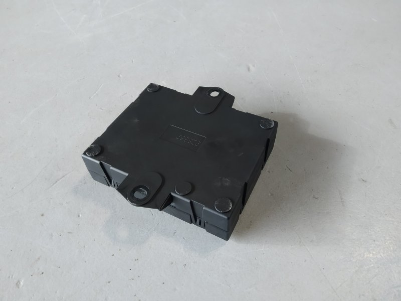 блок управления крышкой багажника, 2735 рублей, Санкт-Петербург