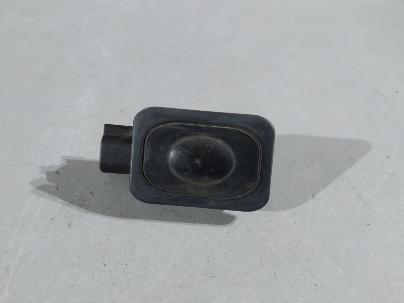 кнопка крышки багажника, 1030 рублей, Санкт-Петербург