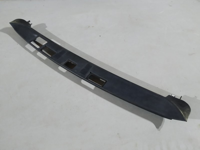 Накладка крышки багажника, 6845 рублей, Санкт-Петербург