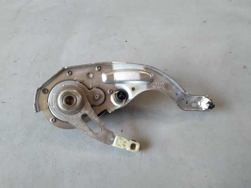 Привод крышки багажника, 3800 рублей, Санкт-Петербург