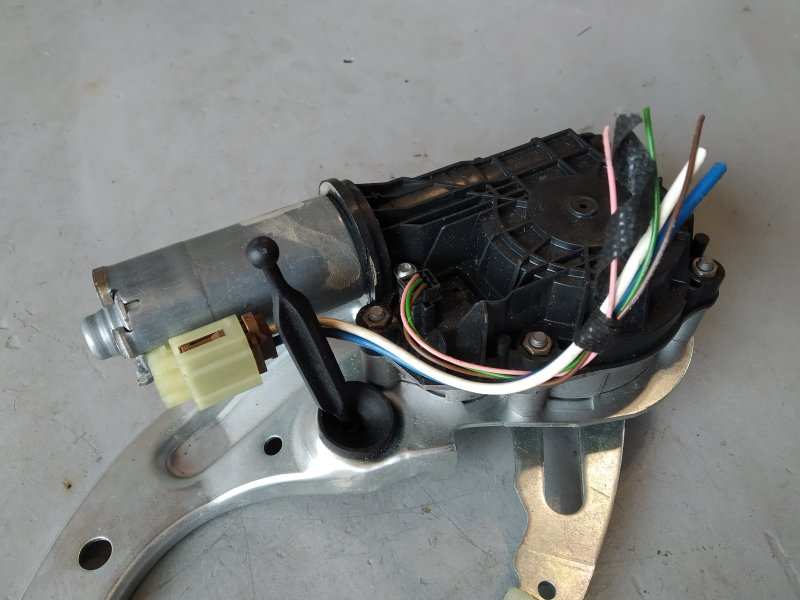 Привод крышки багажника, 3800 рублей, Санкт-Петербург