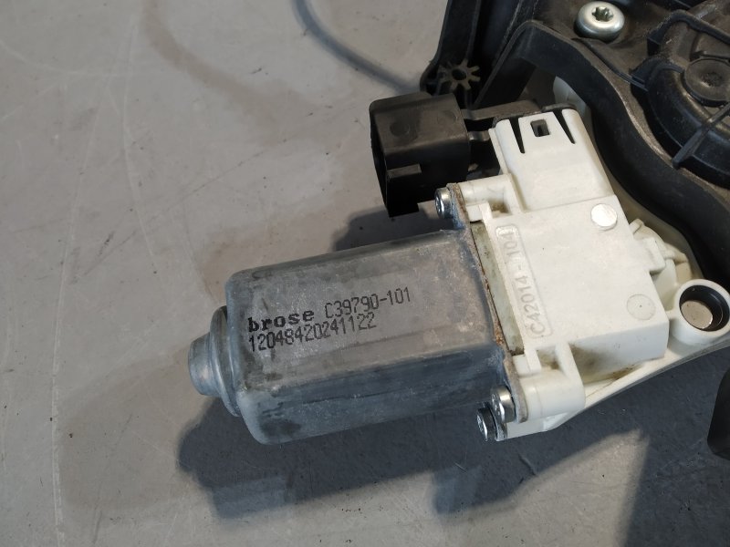 стеклоподъемник, 4180 рублей, Санкт-Петербург