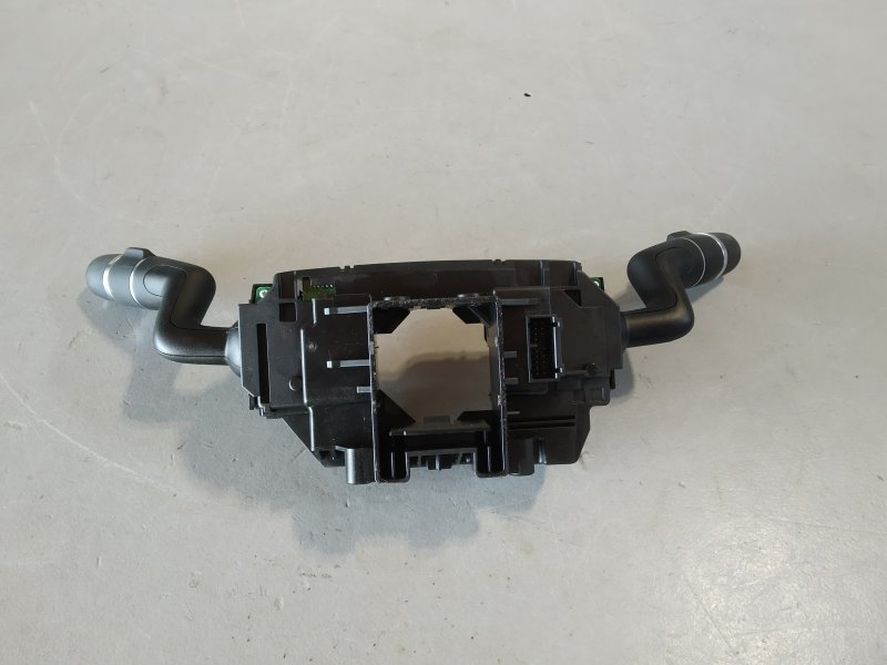 подрулевой переключатель, 6860 рублей, Санкт-Петербург