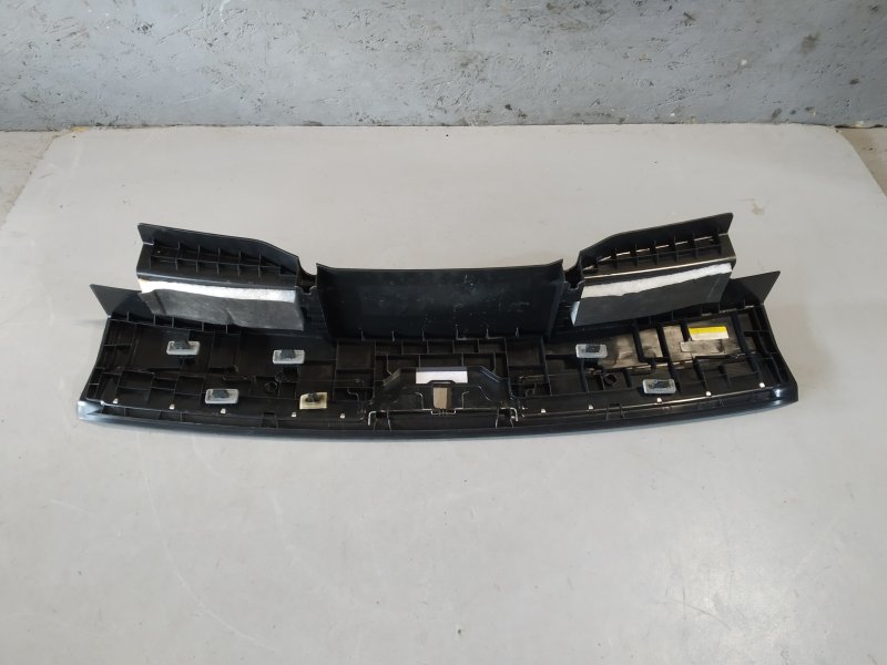 накладка багажника, 3440 рублей, Санкт-Петербург