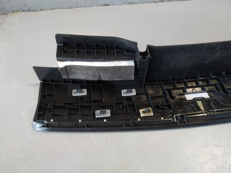 накладка багажника, 3440 рублей, Санкт-Петербург