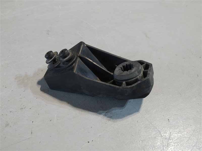 кронштейн радиатора, 3130 рублей, Санкт-Петербург