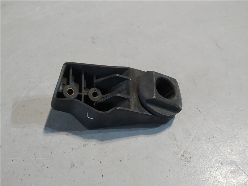 кронштейн радиатора, 3130 рублей, Санкт-Петербург