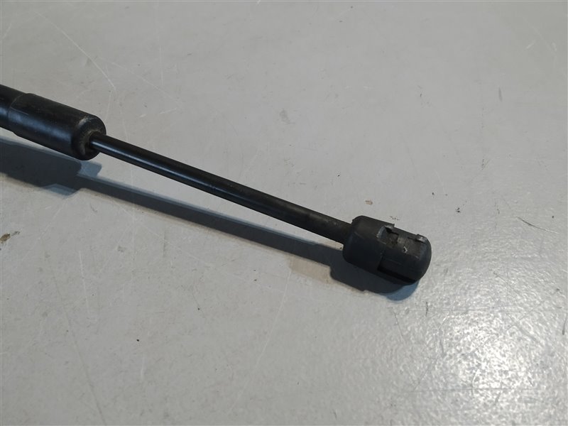 амортизатор капота, 1300 рублей, Санкт-Петербург