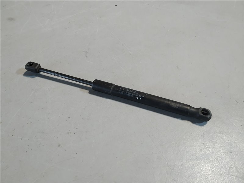 амортизатор капота, 1300 рублей, Санкт-Петербург