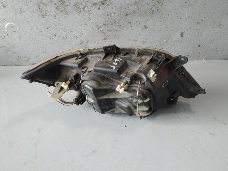 фара, 3075 рублей, Санкт-Петербург