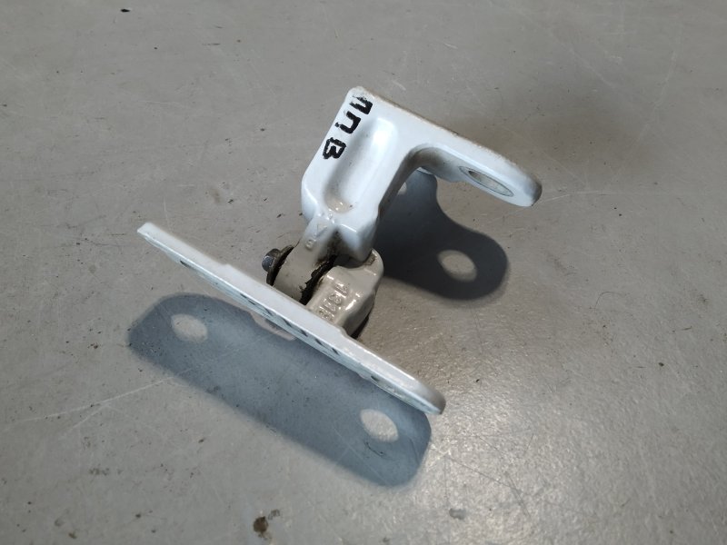 петля двери, 1925 рублей, Санкт-Петербург