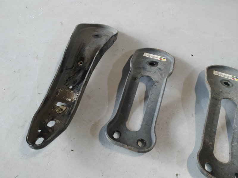 Кронштейн подрамника, 3370 рублей, Санкт-Петербург